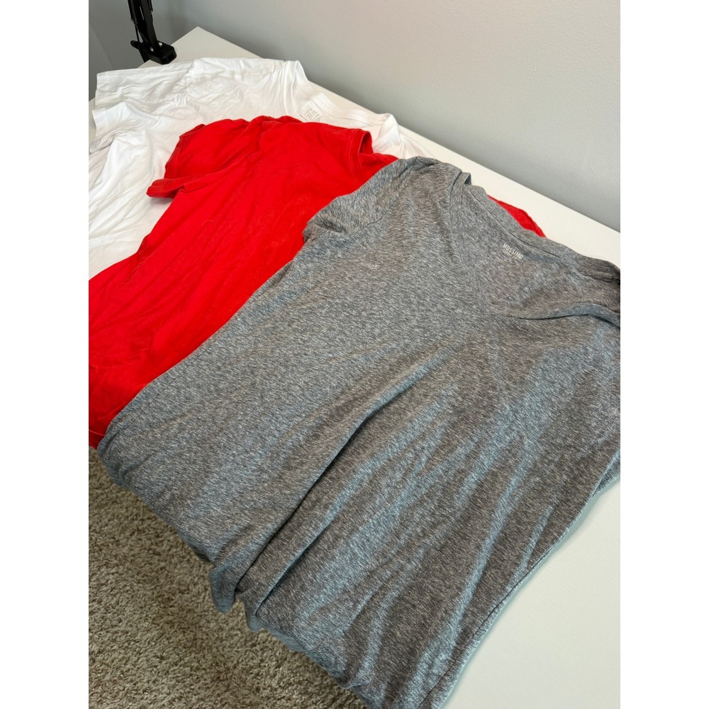 Lot of 3 Womens T-Shirts Time and Tru Boyfriend Pocket Tee Mossimo V-Neck L XL